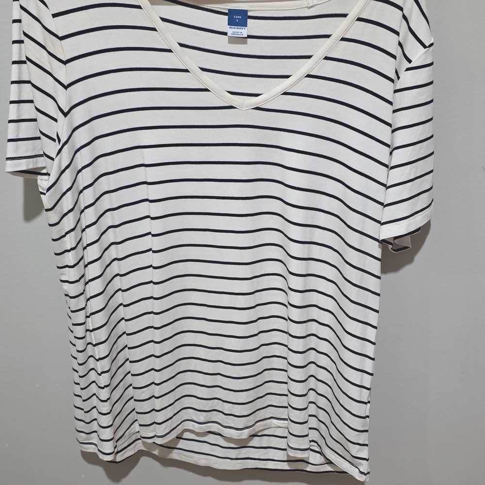 Old Navy Black and White Striped V-Neck Tee